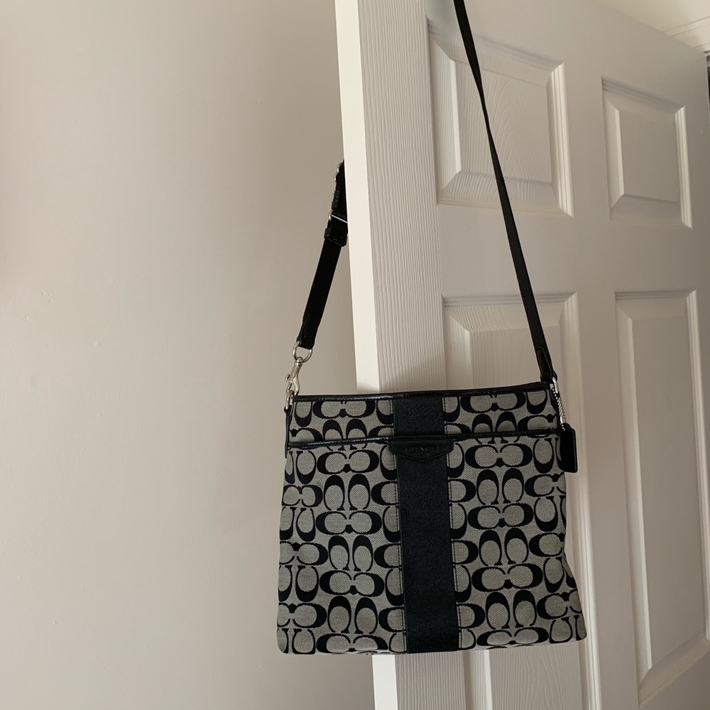 Coach cross body purse